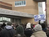 Manifestación en St. Paul, Minnesota (EE UU), en enero de 2018, en defensa de los programas que protegen de la deportación a los 'dreamers' (DACA) y a inmigrantes de varios países en conflicto o afectados por desastres naturales (TPS).