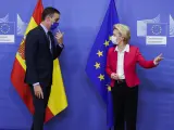 Pedro S&aacute;nchez y la presidenta de la Comisi&oacute;n Europea, Ursula von der Leyen.
