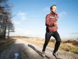 Correr estaría dentro de los ejercicios vigorosos que se relacionan con una mejor salud cerebral en la vejez