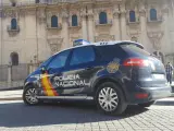 Vehículo de la Policía Nacional en Jaén.