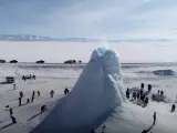 'Volcán' de hielo situado en Kazajistán.