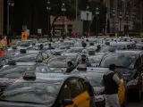Élite Taxi convoca una movilización la semana del 17 de mayo contra Cabify en Barcelona
