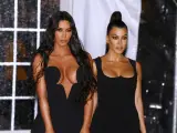 Kim y Kourtney Kardashian.
