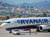 La aerolínea Ryanair lanza ofertas para atraer a viajeros.