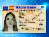 Desde este lunes, las personas que acudan a comisaría para renovar el DNI verán como su nuevo documento de identidad es diferente al anterior. Este dos de agosto entra en vigor en España el DNI 4.0, que se adapta la la normativa europea.