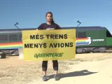 Greenpeace protesta por el acuerdo para la ampliaci&oacute;n de El Prat