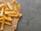 Las patatas fritas son una de las recetas más fáciles con una 'air-fryer'.