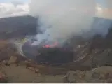 El volc&aacute;n hawaiano de Kilauea entra en erupci&oacute;n