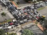 Esta intersección de dos avenidas en Sao Paulo, Brasil, muestra el caos que se puede llegar a formar en las carreteras con los coches. (Foto: Reddit/RAEL_ATK)