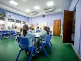 Varios niños durante una clase en el colegio Virgen de Europa de Madrid.
