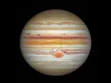 El Telescopio Hubble de la NASA ha completado su vuelta a la Tierra y nos ha regalado imágenes impresionantes de nuestro sistema solar. Júpiter, Saturno, Urano y Neptuno han sido los objetivos de los científicos que han conseguido fotografías extremadamente nítidas de los planetas.
