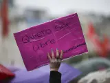 Una pancarta con la frase 'Quiero ser libre' en una manifestación contra la violencia de género.
