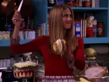 Imagen del episodio especial de Acción de Gracias de 'Friends' en el que Rachel prepara su famoso trifle inglés.
