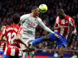 Kondogbia cabecea un balón en el Atlético - Mallorca