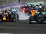Max Verstappen y Lewis Hamilton, en el GP de Arabia Saudí