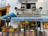 Si lo que buscas sin unos buenos churros en Marbella, Churrería Ramón es el lugar que buscabas.