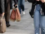 El gasto previsto por los gallegos en las compras de Navidad cae un 4% respecto a 2020, según el Observatorio Cetelem