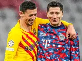 Lenglet y Lewandowski, abrazados tras el Bayern-Barça.