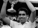 Manolo Santana, en Wimbledon 1966