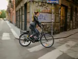 La bicicleta eléctrica reduce los atascos, agiliza la movilidad en las ciudades y ayuda a mantener la actividad física.