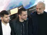 Agüero, Xavi y Guardiola, en la despedida del Kun