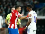 Luis Suárez discute con David Alaba en el Real Madrid - Atlético
