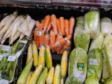 Ya empieza a ser un clásico en los supermercados. Frutas y verduras que están envueltas en cientos de plásticos. Muy poco sostenible. (Foto: Reddit/Spencerzone)