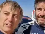 Jesús Calleja y Edu Blanco, durante el Dakar 2022