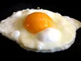 Imagen de un huevo frito.