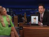 Paris Hilton y Jimmy Fallon en 'The Tonight Show'.