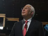 El primer ministro portugués y candidato del Partido Socialista, António Costa, tras el cierre de los colegios electorales en los comicios legislativos en Portugal.