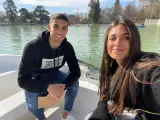 El futbolista Ferran Torres y su novia, la jinete Sira Martínez, en Madrid.