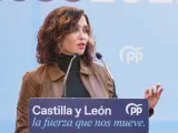 La presidenta de la Comunidad de Madrid, Isabel Díaz Ayuso, interviene en una comida-mitin con afiliados del PP de Valladolid.