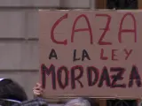 Imágenes de la manifestación contra la Ley Mordaza en Barcelona