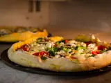 Las opciones en el supermercado son numerosas, pero ¿has probado a hacer en casa una pizza casera? Seguro que está mucho más rica, es más saludable y te sale más barata.