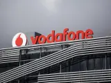 Sede de Vodafone en Madrid el día en el que la compañía de telefonía ha anunciado un ERE para 515 empleados, a 15 de septiembre de 2021, en Madrid (España). Vodafone ha hecho pública la puesta en marcha de un Expediente de Regulación de Empleo (ERE) en España que afectará a un máximo de 515 empleados. Los despidos se producirán principalmente en las áreas comerciales y la compañía ha llamado a los sindicatos a comenzar el periodo de consultas a finales de septiembre con vistas a cerrar el expediente en octubre. 15 SEPTIEMBRE 2021;VODAFONE;ERE;MADRID Alejandro Martínez Vélez / Europa Press (Foto de ARCHIVO) 15/9/2021