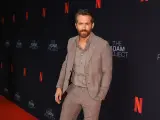 El actor Ryan Reynolds ha brillado en el estreno de su nueva película, "The Adam Project", en Toronto.