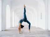 Postura de yoga.