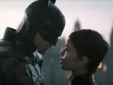 Zoë Kravitz y Robert Pattinson en 'The Batman'