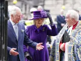 El príncipe Carlos de Gales y la duquesa de Cornualles han acudido a la Abadía de Westminster por el Día de la Mancomunidad, en Londres.