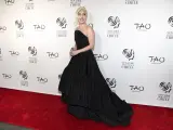 Lady Gaga ha sido galardonada en los premios Critics Circle en Nueva York. La cantante ha apostado por un impresionante vestido negro