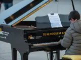 Los barceloneses podrán tocar pianos de cola colocados en el Passeig de Gràcia el próximo sábado dentro del Concurso Maria Canals.