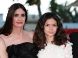 Paz Vega con su hija, Ava Salazar, en 2021.