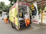 Sucesos.- Herido un trabajador tras volcar un camión basculante en una empresa en Torrevieja