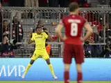 Samu Chukweze celebra su gol en el Bayern - Villarreal