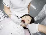El robot humanoide japonés que simula las reacciones de un niño de cinco años en el dentista.