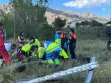Un ciclista ha muerto y otro ha resultado gravemente herido al ser arrollados por un vehículo en una carretera de la Sierra de Madrid.