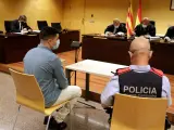 El acusado de violación en Lloret de Mar durante el juicio