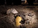 Una bomba de racimo sin explotar, en Afganistán.