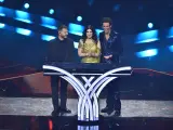 Los presentadores Alessandro Cattelan, Laura Pausini y Mika, durante las votaciones de Eurovisión 2022.